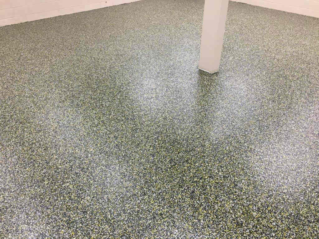 Light Flake Epoxy Garage Floor in Huntersville, NC